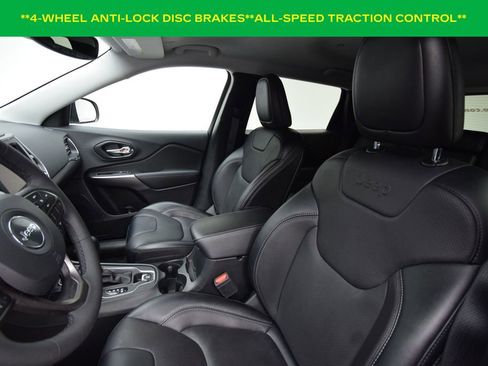 Certified 2022 Jeep Cherokee Latitude Lux image 10