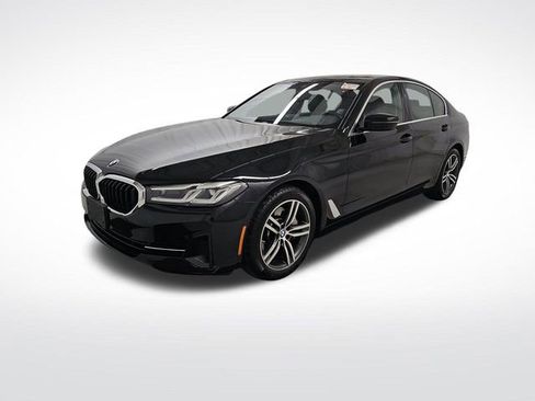 Used 2022 BMW 530i xDrive w/ Convenience Package image 2