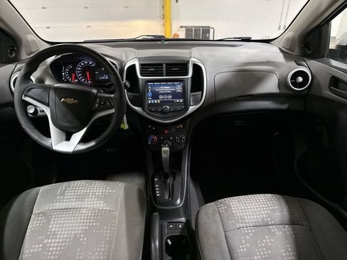 Used 2018 Chevrolet Sonic LS FWD image 10