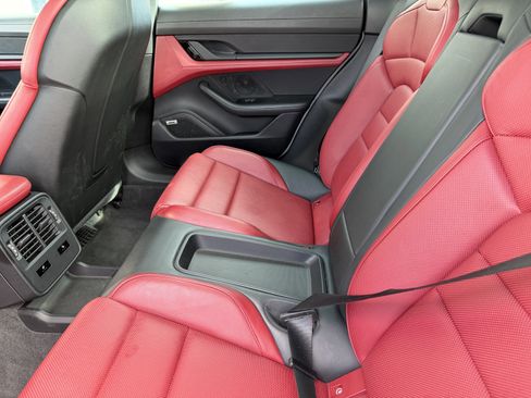 Certified 2020 Porsche Taycan 4S image 21