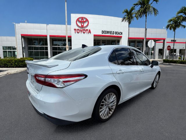 Used 2018 Toyota Camry XLE w/ Driver Assist Package FWD image 11