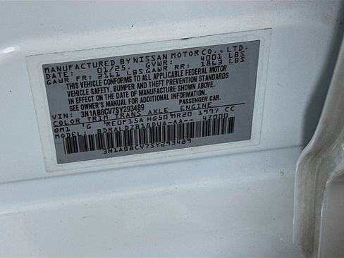 Used 2025 Nissan Sentra SV image 12