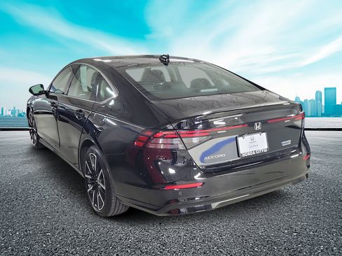Used 2026 Honda Accord Touring image 3
