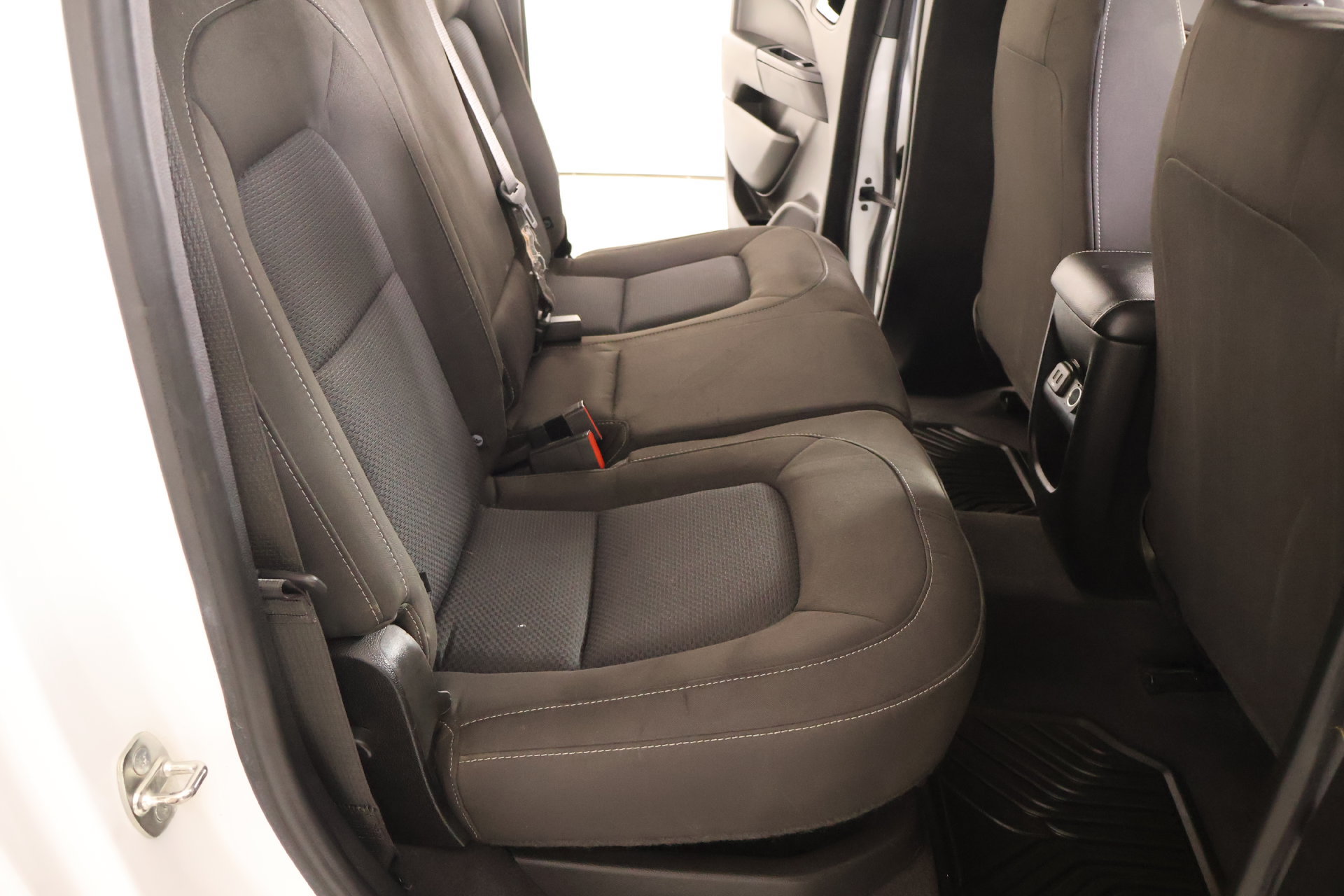 Used 2020 Chevrolet Colorado LT RWD image 13
