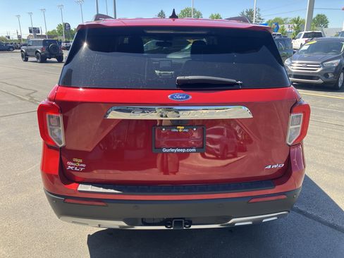 Used 2023 Ford Explorer XLT w/ Equipment Group 202A AWD/4WD image 6