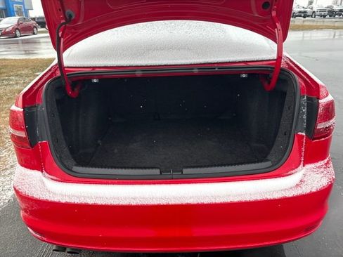 Used 2015 Volkswagen Jetta S image 24