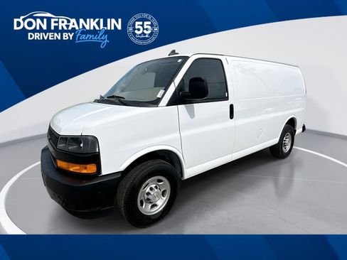 Used 2022 Chevrolet Express 3500 w/ Driver Convenience Package RWD image 1
