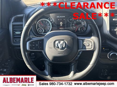 Used 2024 RAM 2500 Tradesman w/ Chrome Appearance Group image 40