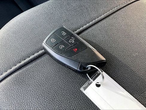Used 2025 GMC Sierra 1500 Elevation AWD/4WD image 12