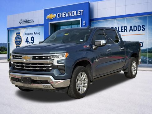Used 2024 Chevrolet Silverado 1500 LTZ AWD/4WD image 3