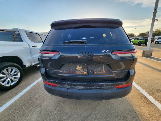 Used 2024 Jeep Grand Cherokee L Laredo AWD/4WD image 5