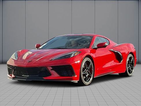 Used 2020 Chevrolet Corvette Stingray 2LT w/ 2LT Preferred Equipment Group image 2