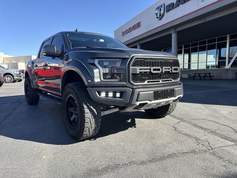 Used 2020 Ford F150 Raptor w/ Equipment Group 802A Luxury image 2