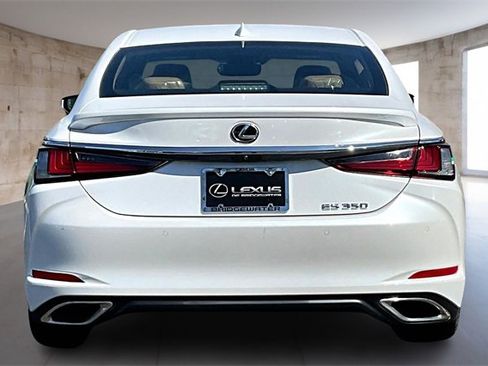 New 2025 Lexus ES 350 w/ Premium Package image 4