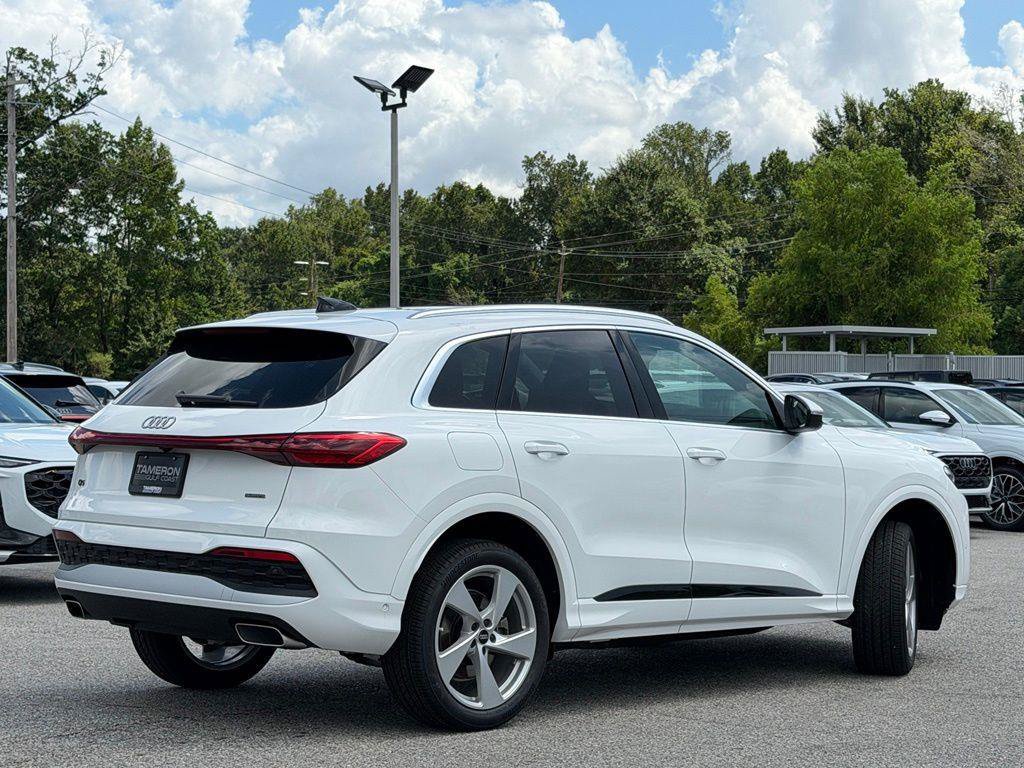New 2026 Audi Q5 Premium Plus AWD/4WD image 5