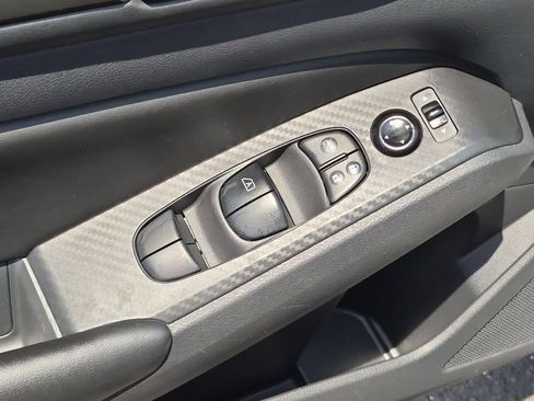 Used 2022 Nissan Altima 2.5 S FWD image 25