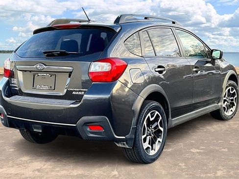 Used 2016 Subaru Crosstrek 2.0i Premium w/ Moonroof Package image 6