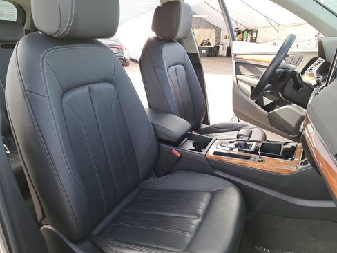 Used 2023 Audi Q5 2.0T Premium w/ Convenience Package image 10
