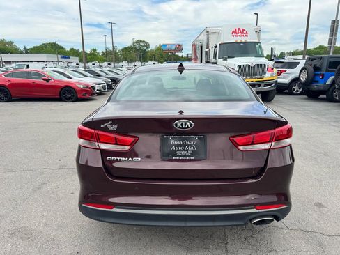 Used 2018 Kia Optima LX FWD image 4