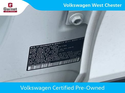 Used 2022 Volkswagen Tiguan SE R-Line AWD/4WD image 4
