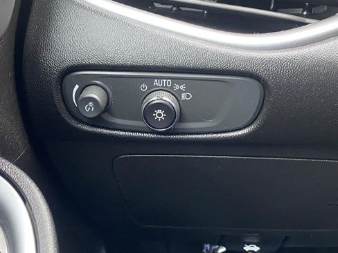 Used 2024 Chevrolet Malibu LT FWD image 18