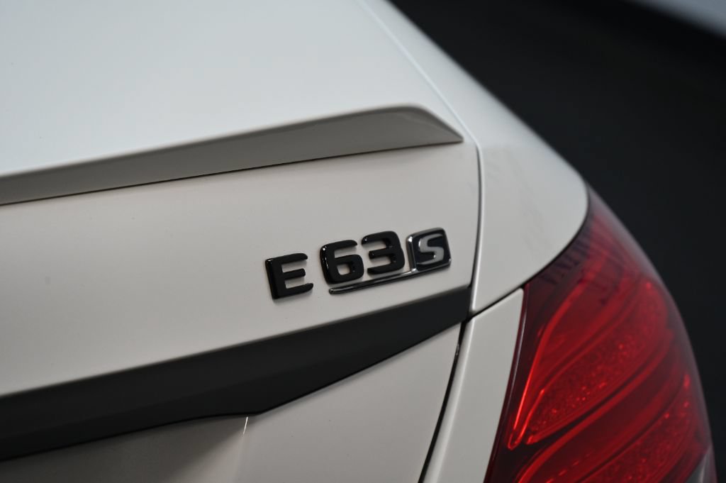 Used 2019 Mercedes-Benz E 63 AMG S image 16
