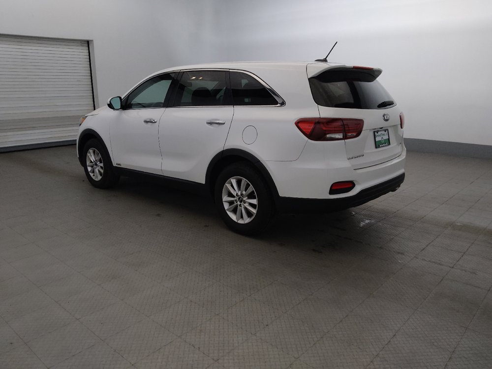 Used 2019 Kia Sorento AWD V6 image 3