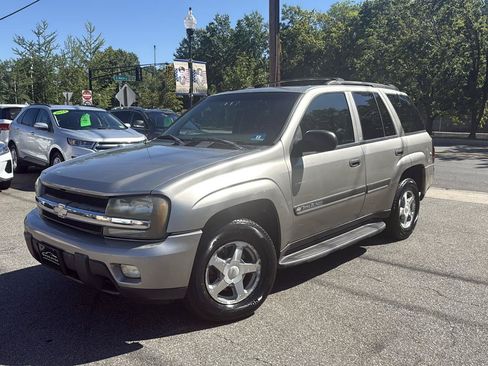 Used 2002 Chevrolet TrailBlazer LT AWD/4WD image 3