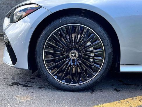 New 2026 Mercedes-Benz CLE 450 4MATIC Coupe image 12