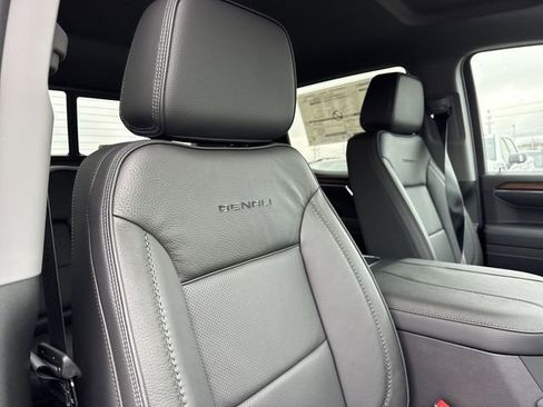 New 2026 GMC Sierra 1500 Denali AWD/4WD image 24