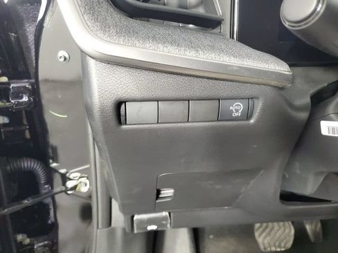 New 2026 Nissan Kicks SV w/ Cold Weather Package FWD image 28