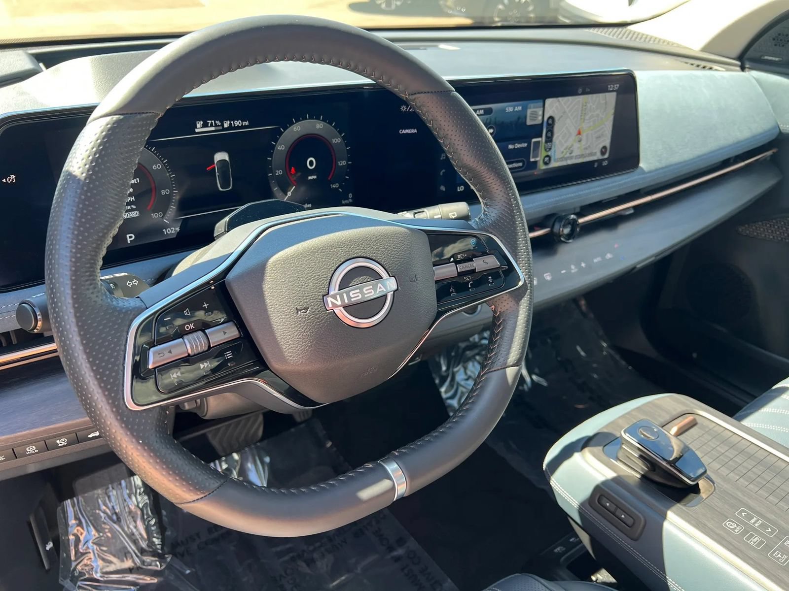 Used 2024 Nissan Ariya AWD image 17