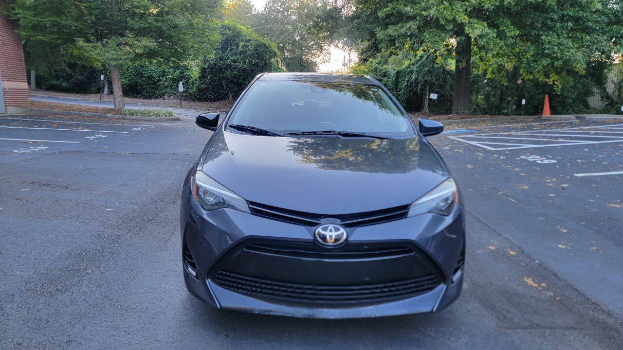 Used 2017 Toyota Corolla LE FWD image 3