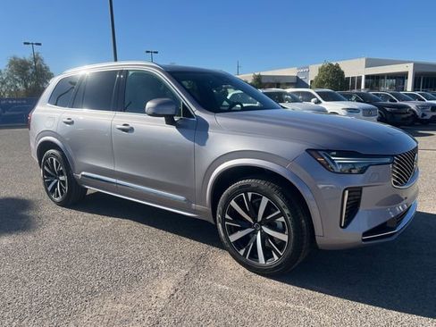 New 2026 Volvo XC90 B5 Core image 1