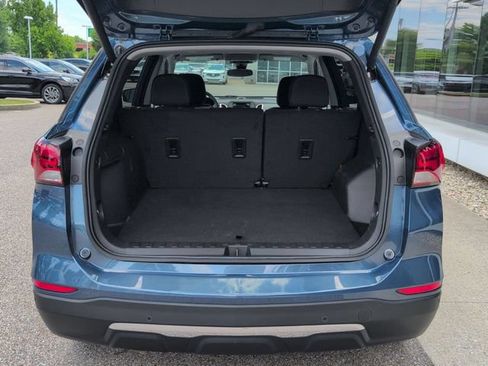 Used 2024 Chevrolet Equinox LT FWD image 7