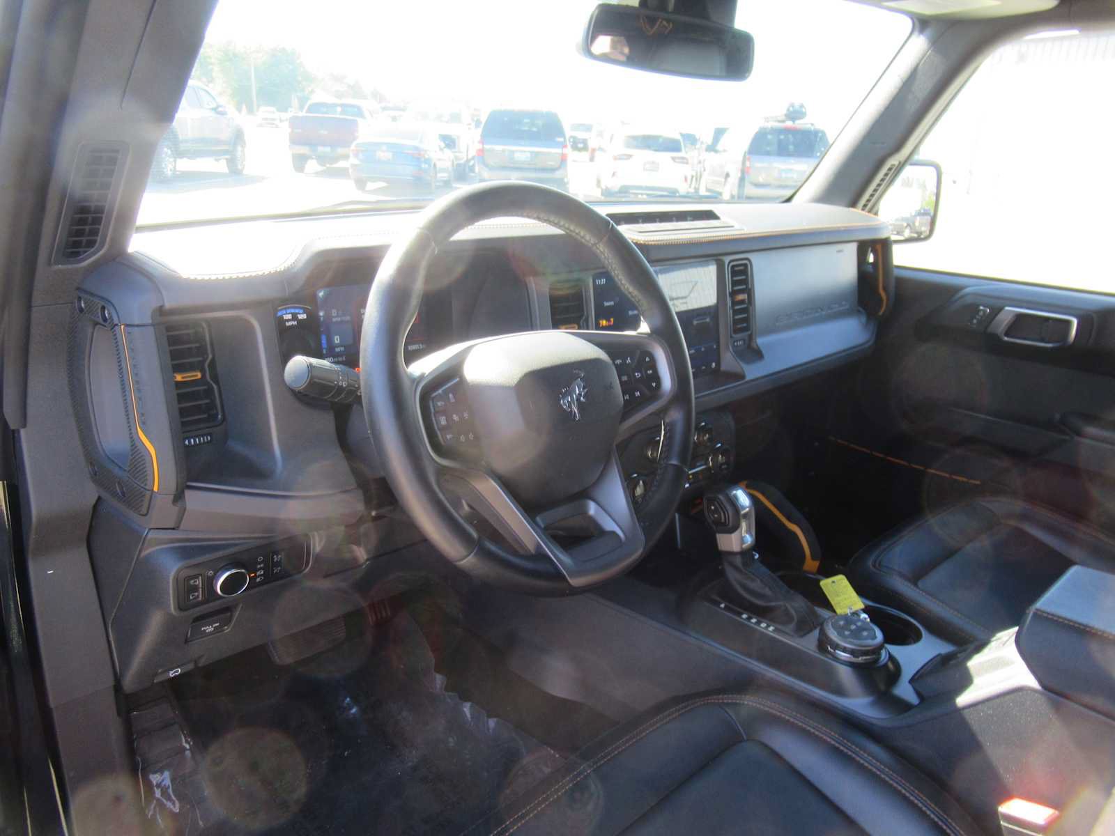 Used 2024 Ford Bronco Badlands AWD/4WD image 16