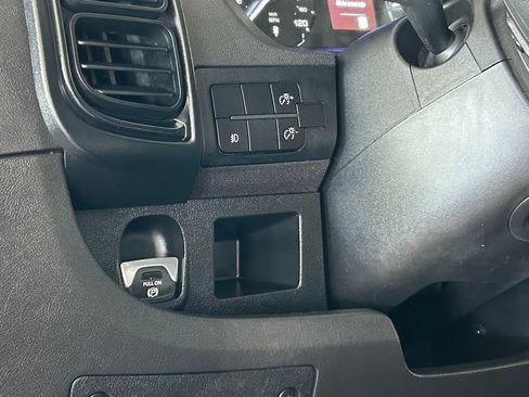 Used 2025 RAM ProMaster 2500 w/ Convenience Group FWD image 42