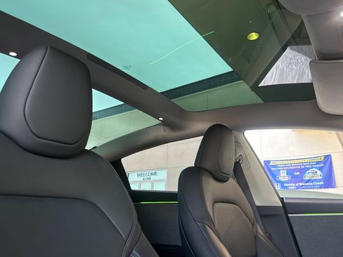 Used 2025 Tesla Model 3 Long Range RWD image 14