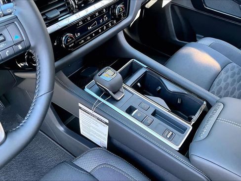 New 2026 Nissan Pathfinder SV FWD image 7