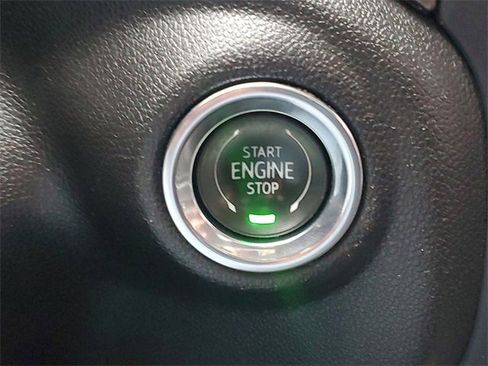 Used 2021 GMC Sierra 1500 AT4 w/ AT4 Premium Package image 15