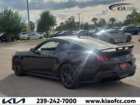 Used 2025 Ford Mustang Dark Horse RWD image 4