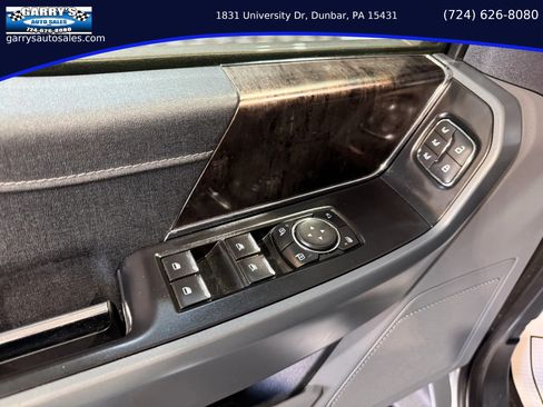 Used 2022 Ford F150 Lariat w/ Trailer Tow Package image 16