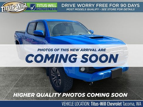 Used 2021 Toyota Tacoma TRD Sport AWD/4WD image 1
