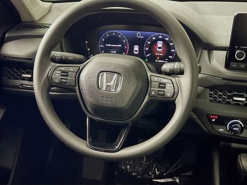 Certified 2025 Honda Accord SE image 23