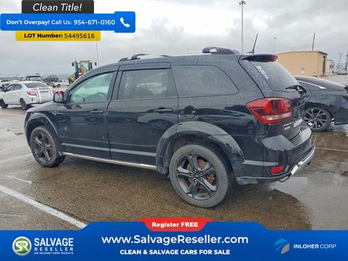 Used 2019 Dodge Journey Crossroad w/ Popular Equipment Group FWD image 3