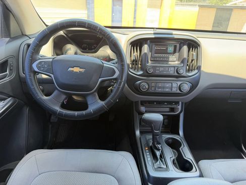 Used 2016 Chevrolet Colorado W/T w/ WT Convenience Package RWD image 18