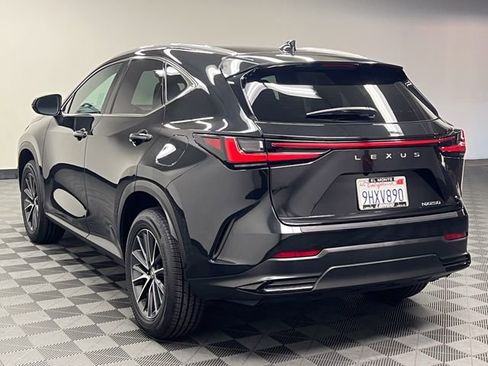 Certified 2024 Lexus NX 250 FWD image 7