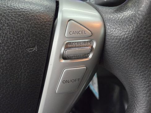 Used 2015 Nissan Versa SV image 14