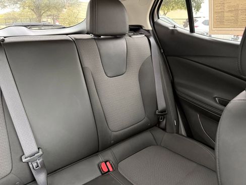 Used 2025 Buick Encore GX Preferred image 37