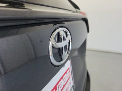 Used 2023 Toyota RAV4 XLE w/ Convenience Package FWD image 10
